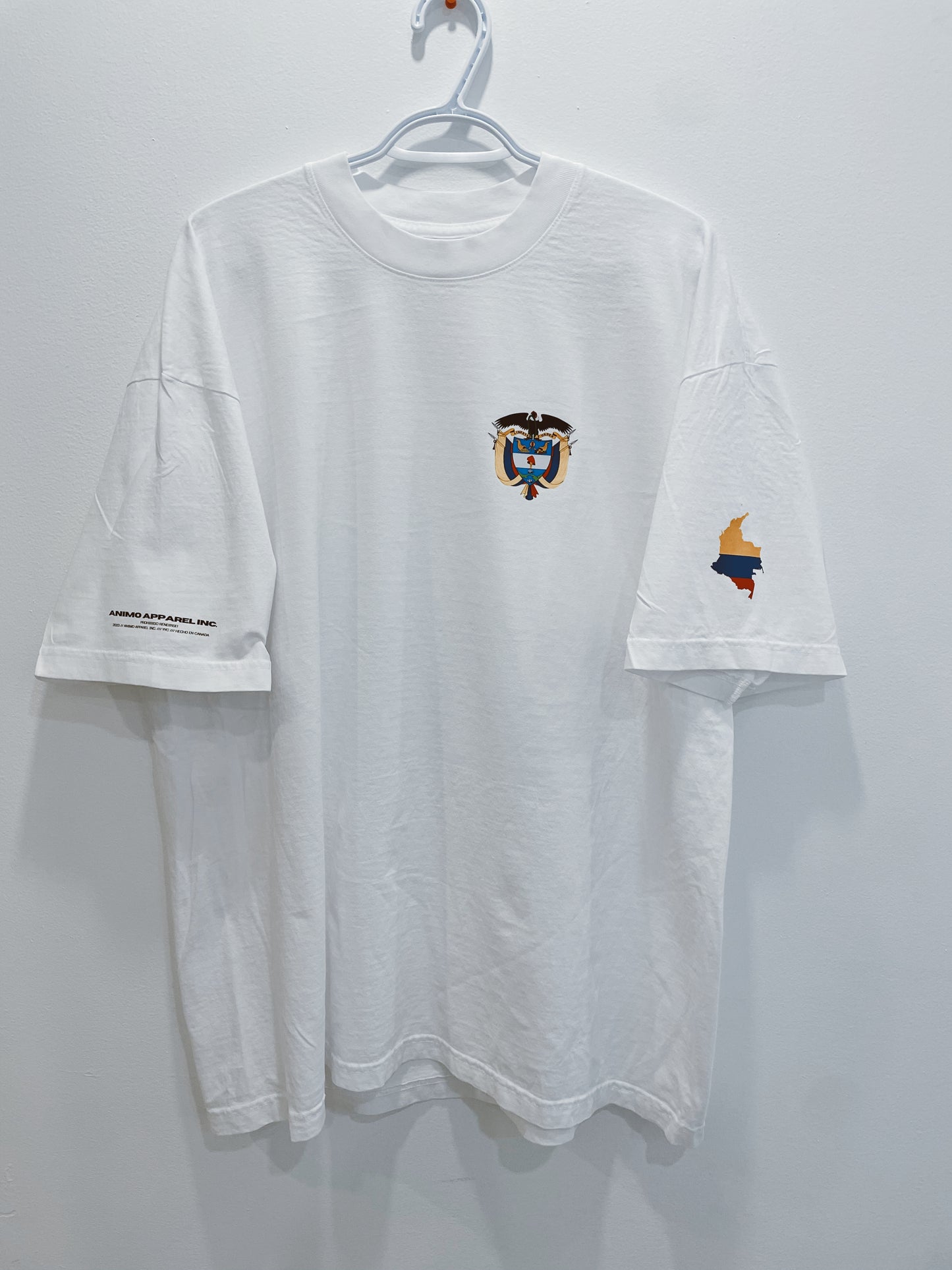 Colombia Graphic tee